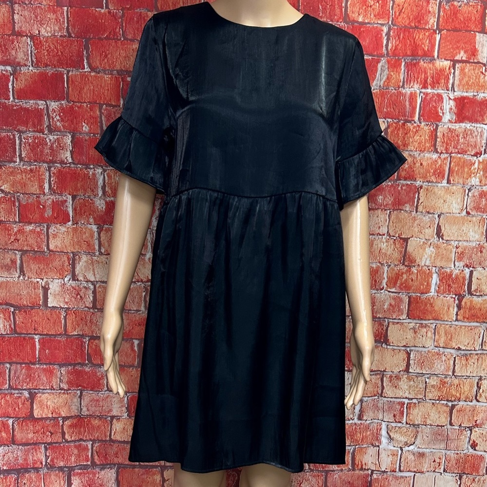Lola May Black Satin Frill Sleeve Smock Mini‎ Dress